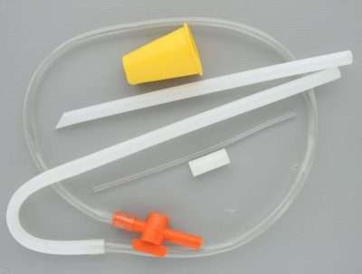 TRAVASATORE A SOFFIO CON RUBINETTO A FARFALLA