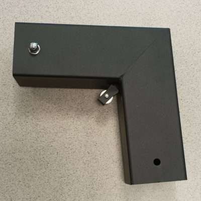 ZZ-SUPPORTO PALO ORIZZ.VERTICALE X OMBRELLONE DEC.PALO ALL.NERO 93X93 3X4