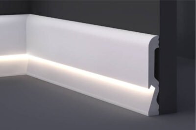 JX1018 Battiscopa in polimero alloggio LED 100x18x2000 mm