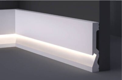 JX181 Battiscopa in polimero alloggio LED 100x18x2000 mm