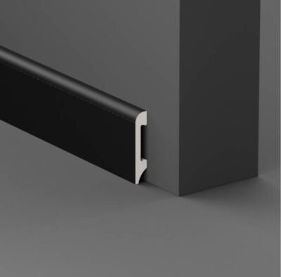 JC818 Battiscopa in polimero 75x14x2000 mm Nero