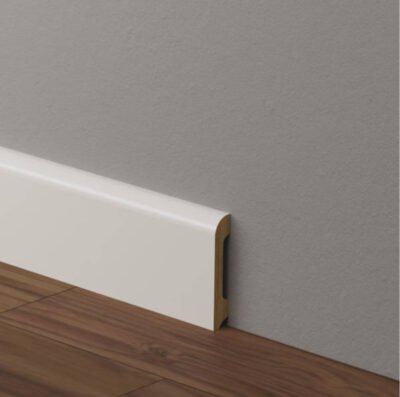 JT1323 Battiscopa in polimero 80x15x2000 mm Effetto legno bianco