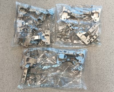 R BUSTA CERNIERE X KIT ARMADIO 3 ANTE + 2 CASSETTI 119,5X46,5X184,5